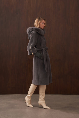 Kolları Triko Detaylı Kapüşonu Kürklü Angora Kaban - gri