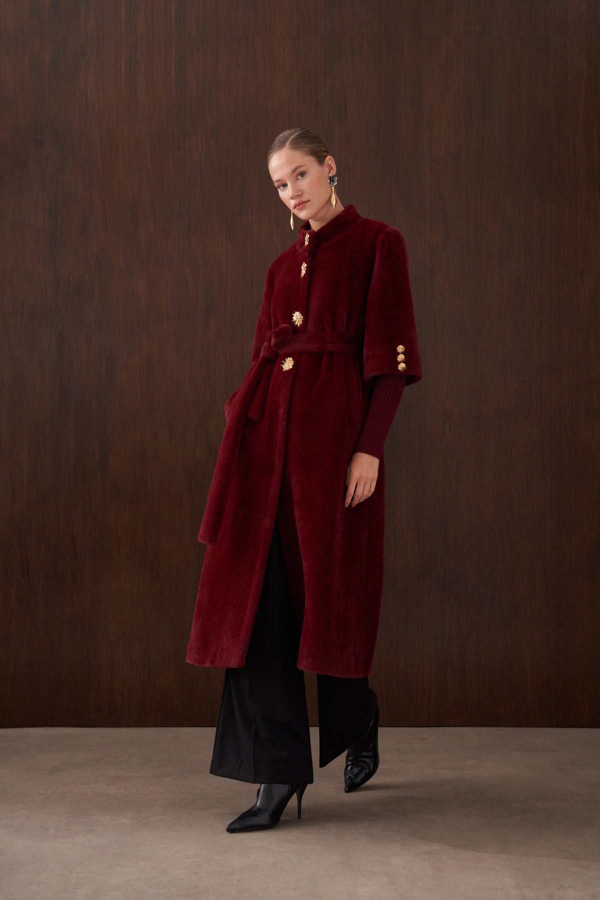 Hakim Yaka Triko ve Düğme Detaylı Angora Kaban - bordo