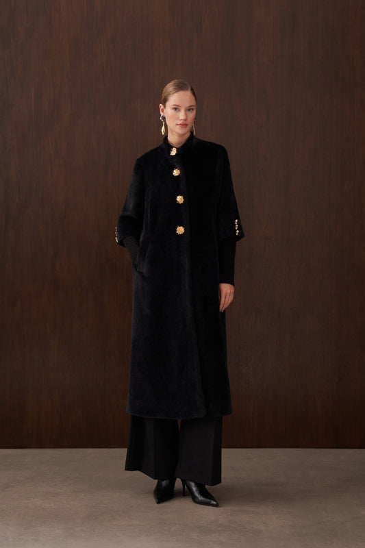 Hakim Yaka Triko ve Düğme Detaylı Angora Kaban - siyah