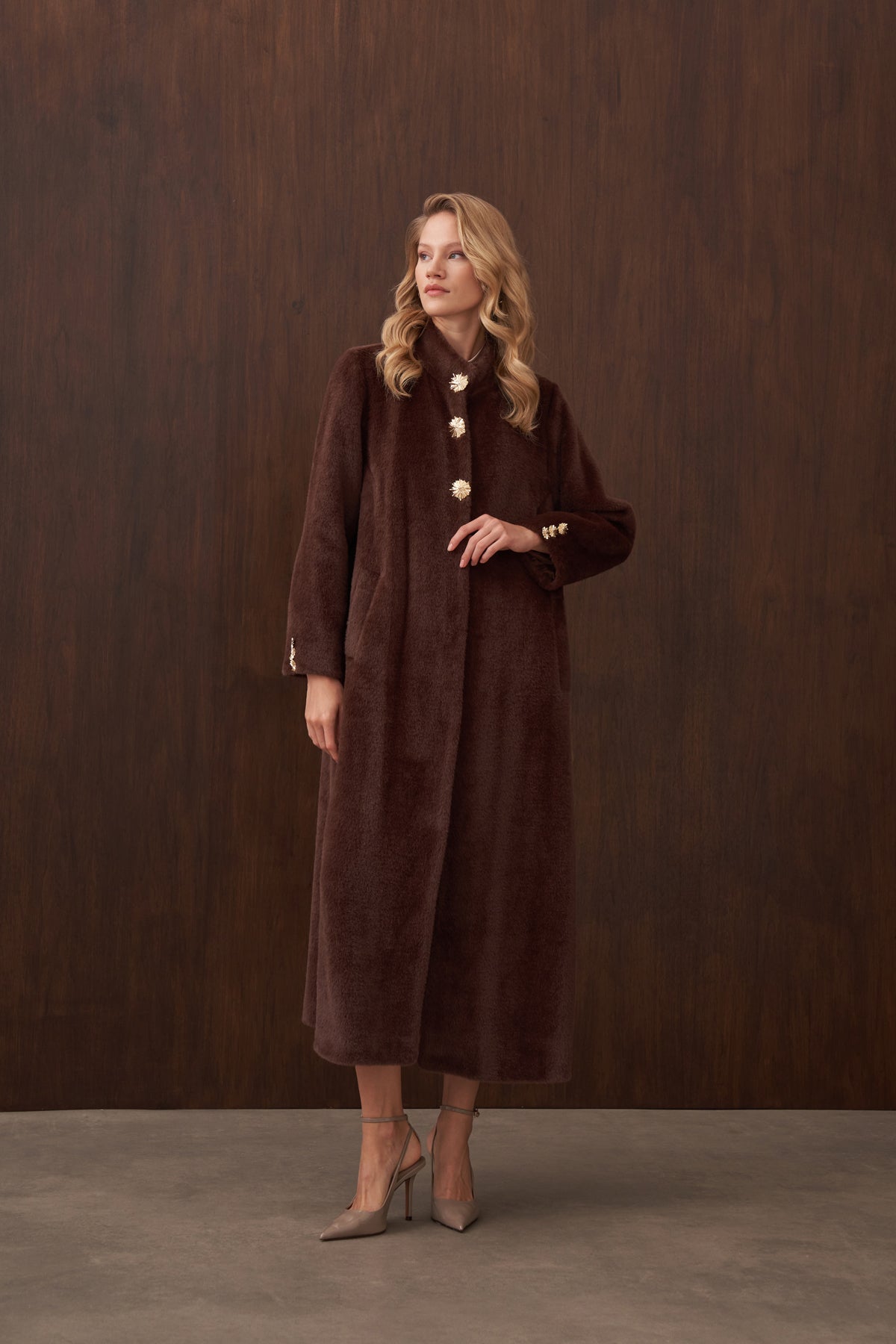 Önü Düğme Detaylı Angora Kaban - kahve