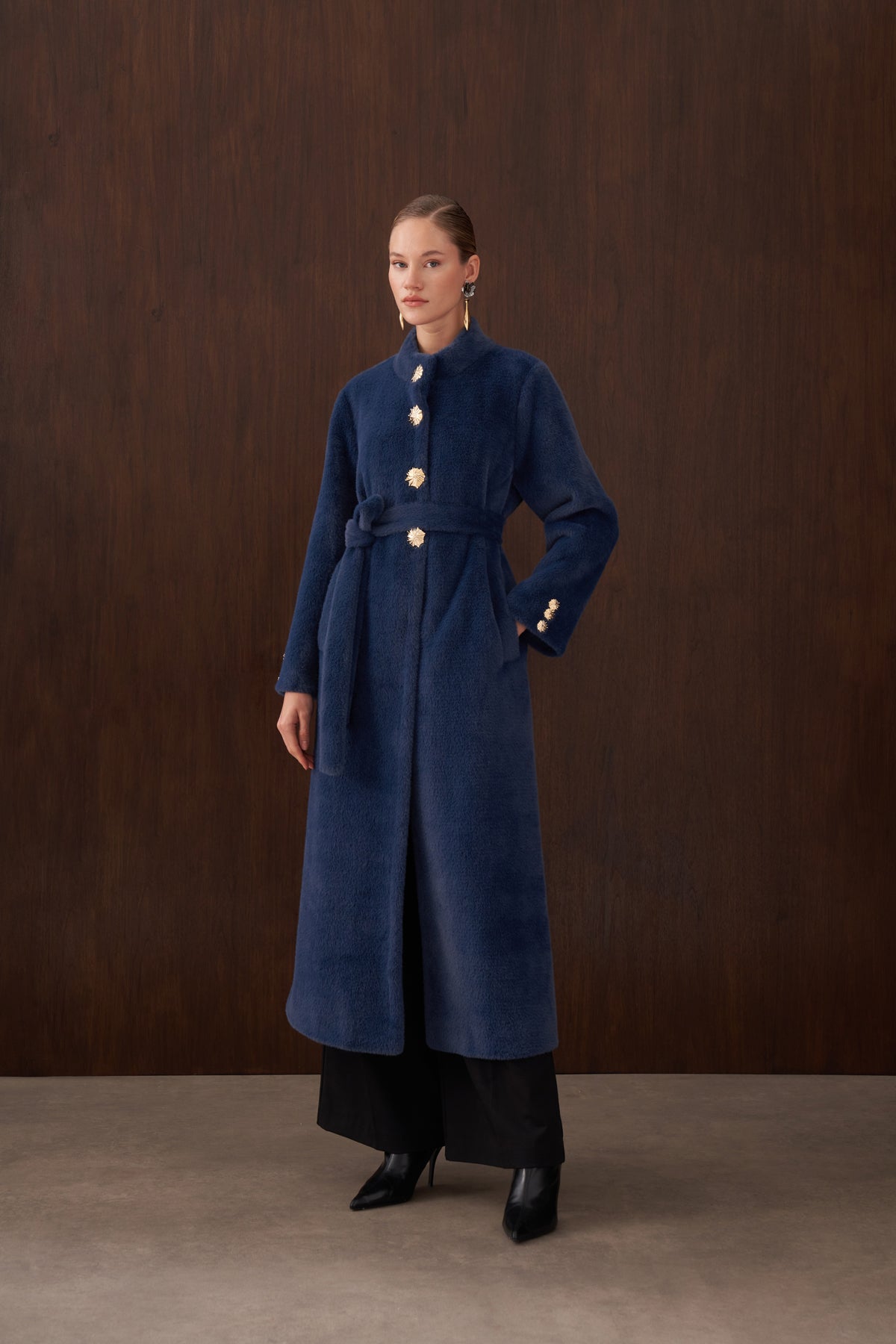 Önü Düğme Detaylı Angora Kaban - indigo