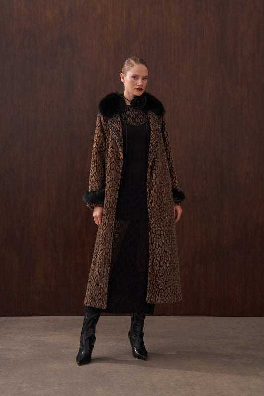 Kürk ve Elişi Detaylı Angora Leopar Kaban