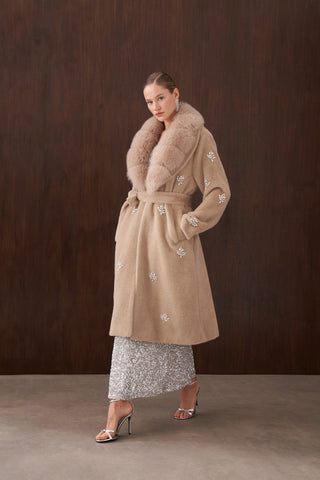 Elişi ve Orijinal Kürk Detaylı Angora Kaban - koyu bej