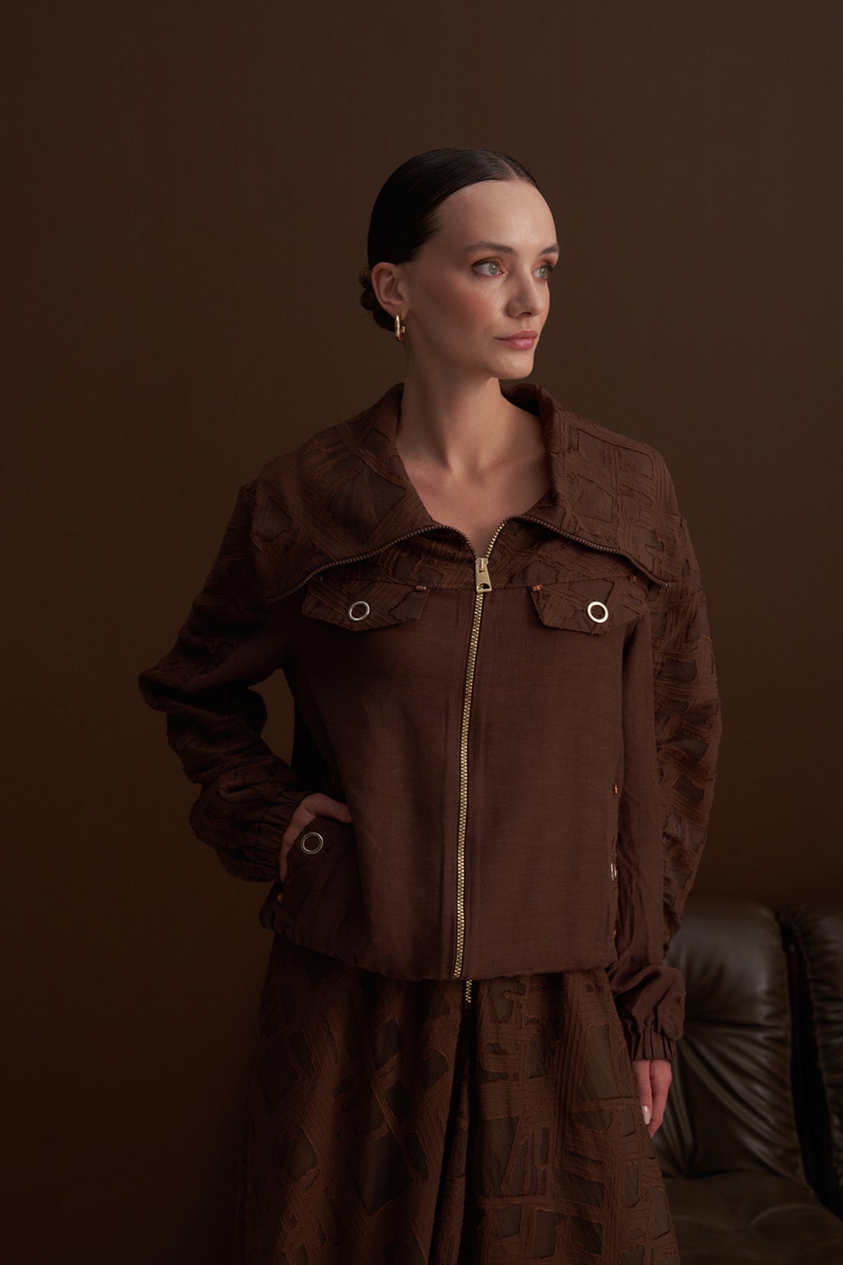 Kol Lastikli Ön Nakış Detaylı Ceket ve  Etekli Takım - Kahve