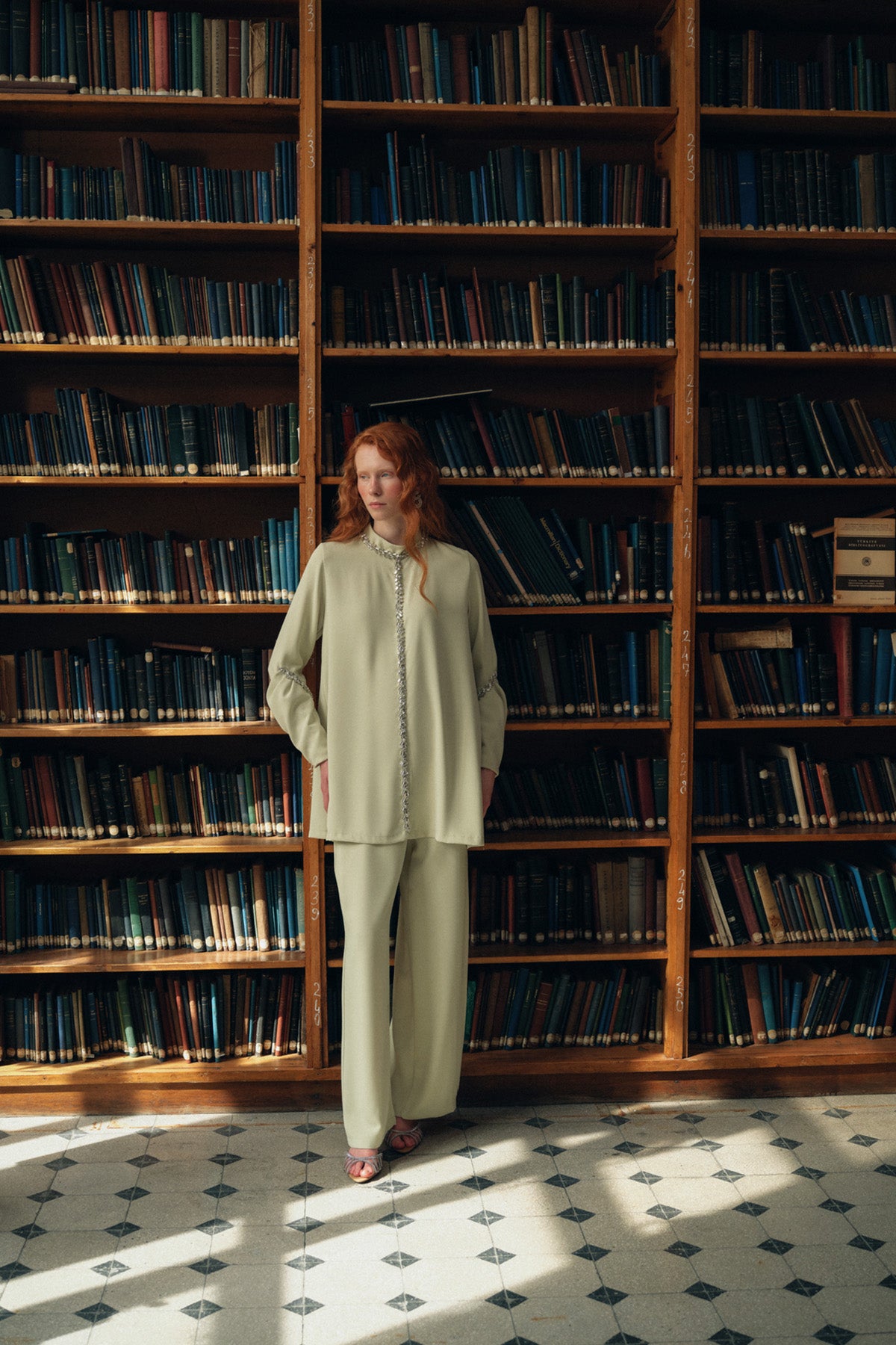 El İşi Taş Desenli Kol Büzgü Detaylı Takım - mimoza