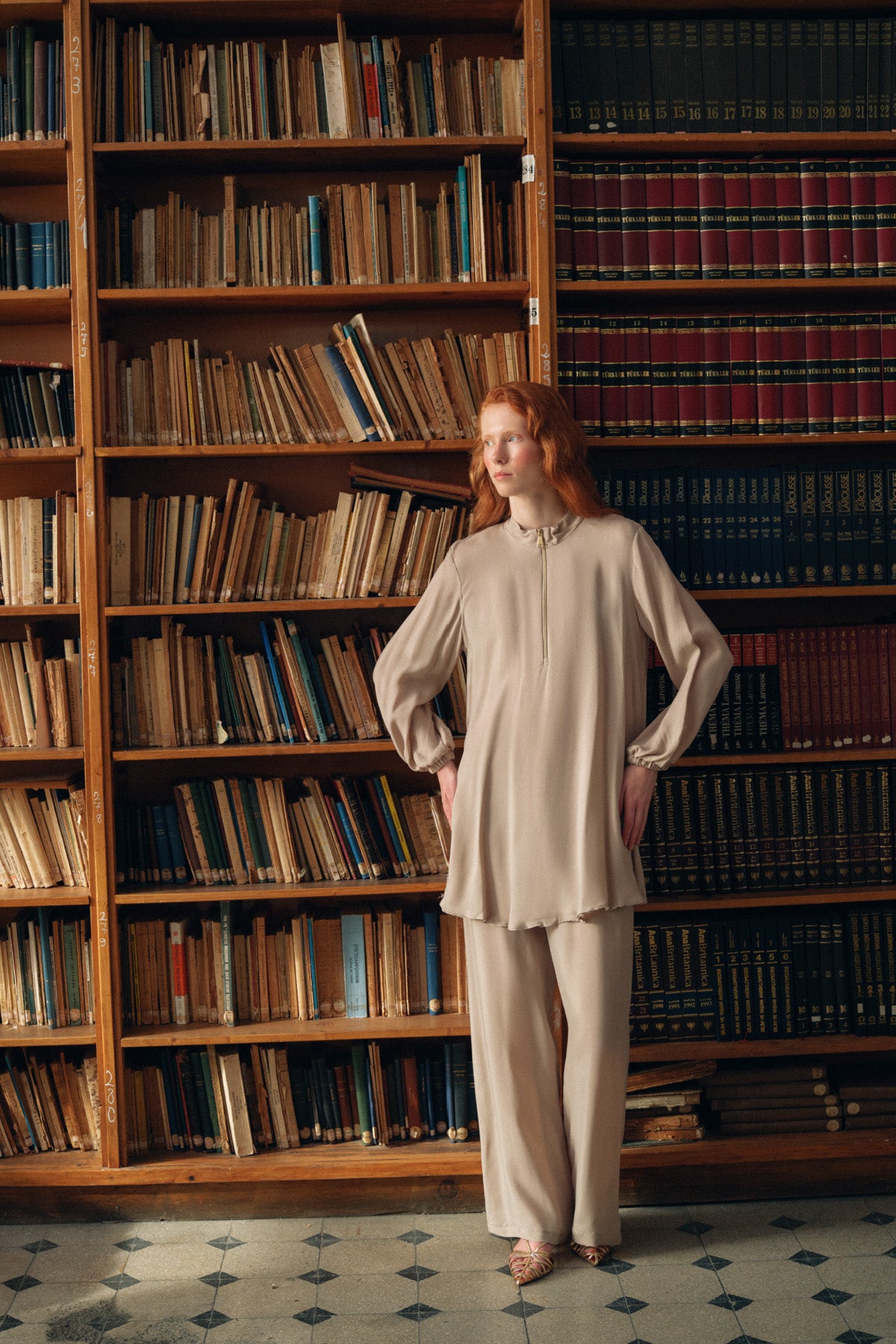 Fermuar Detaylı Kupra Takım - bej