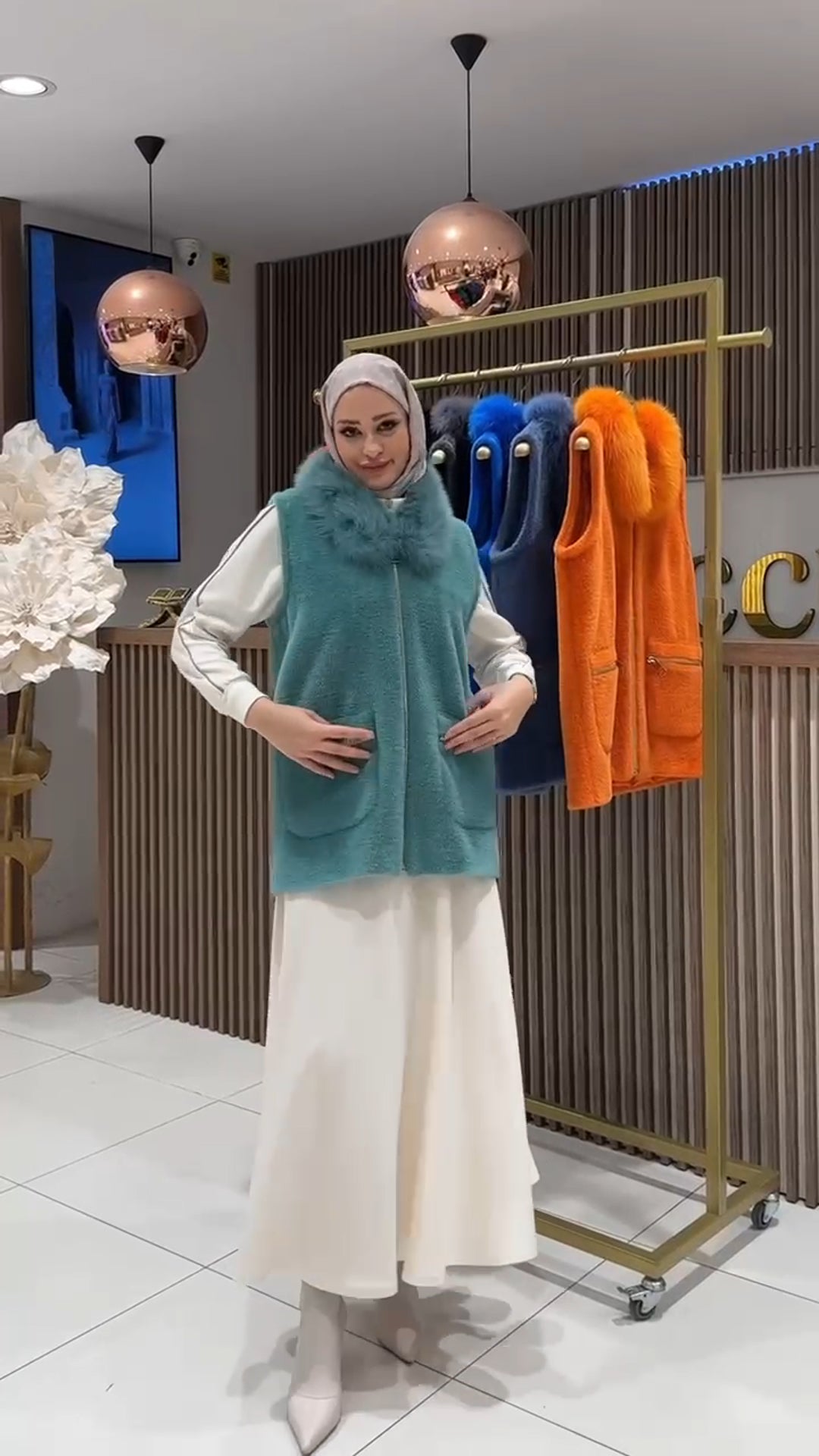 Kürk Yakalı Angora Yelek - mint yeşili