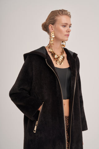 Ön ve Cep Büyük Fermuarlı Kısa Kaban - siyah