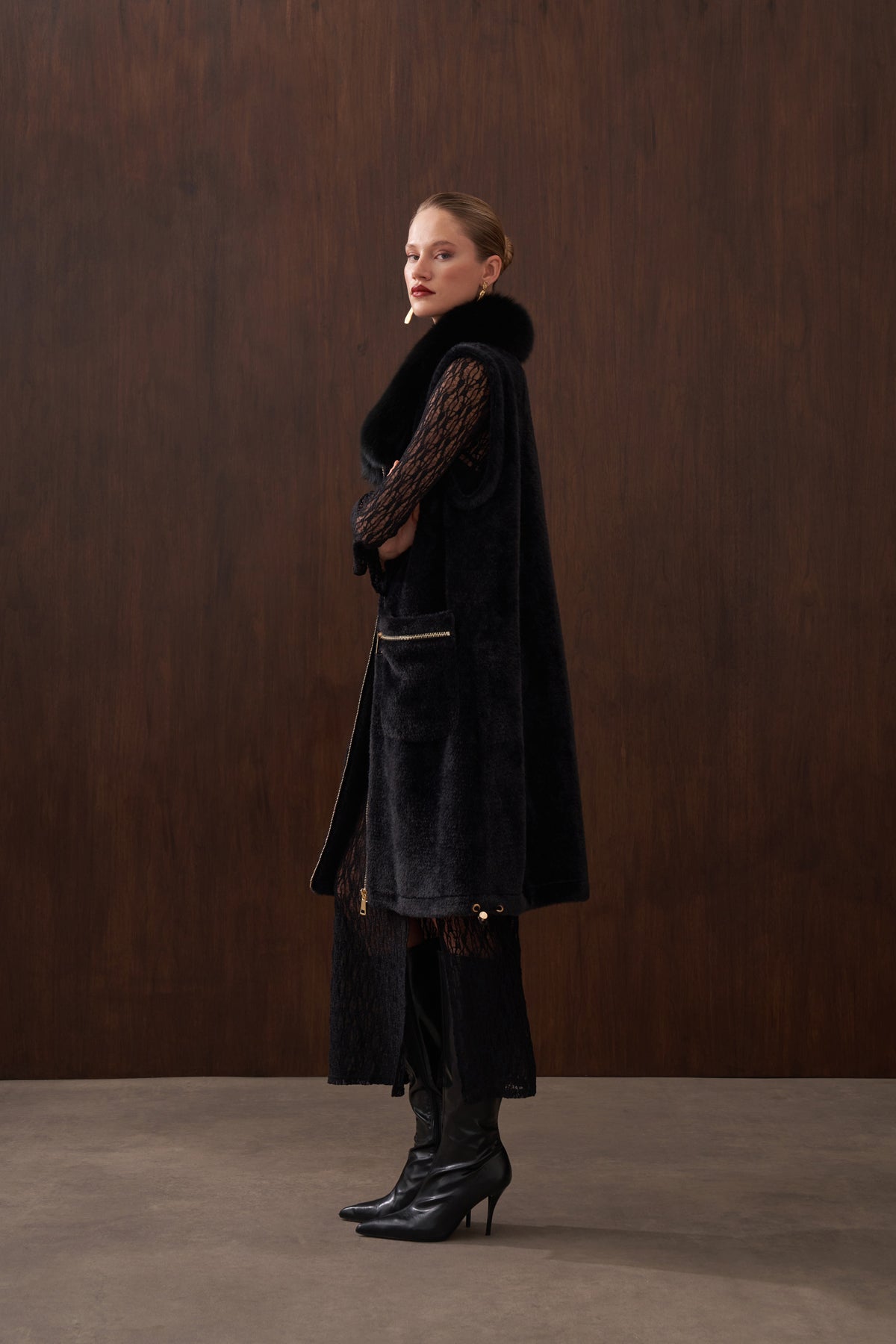 Fermuar ve Kürk Detaylı Angora Yelek - siyah