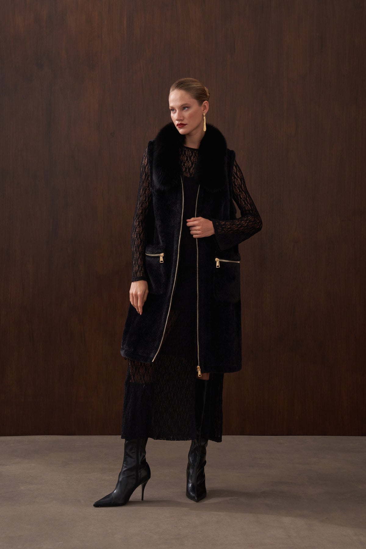 Fermuar ve Kürk Detaylı Angora Yelek - siyah