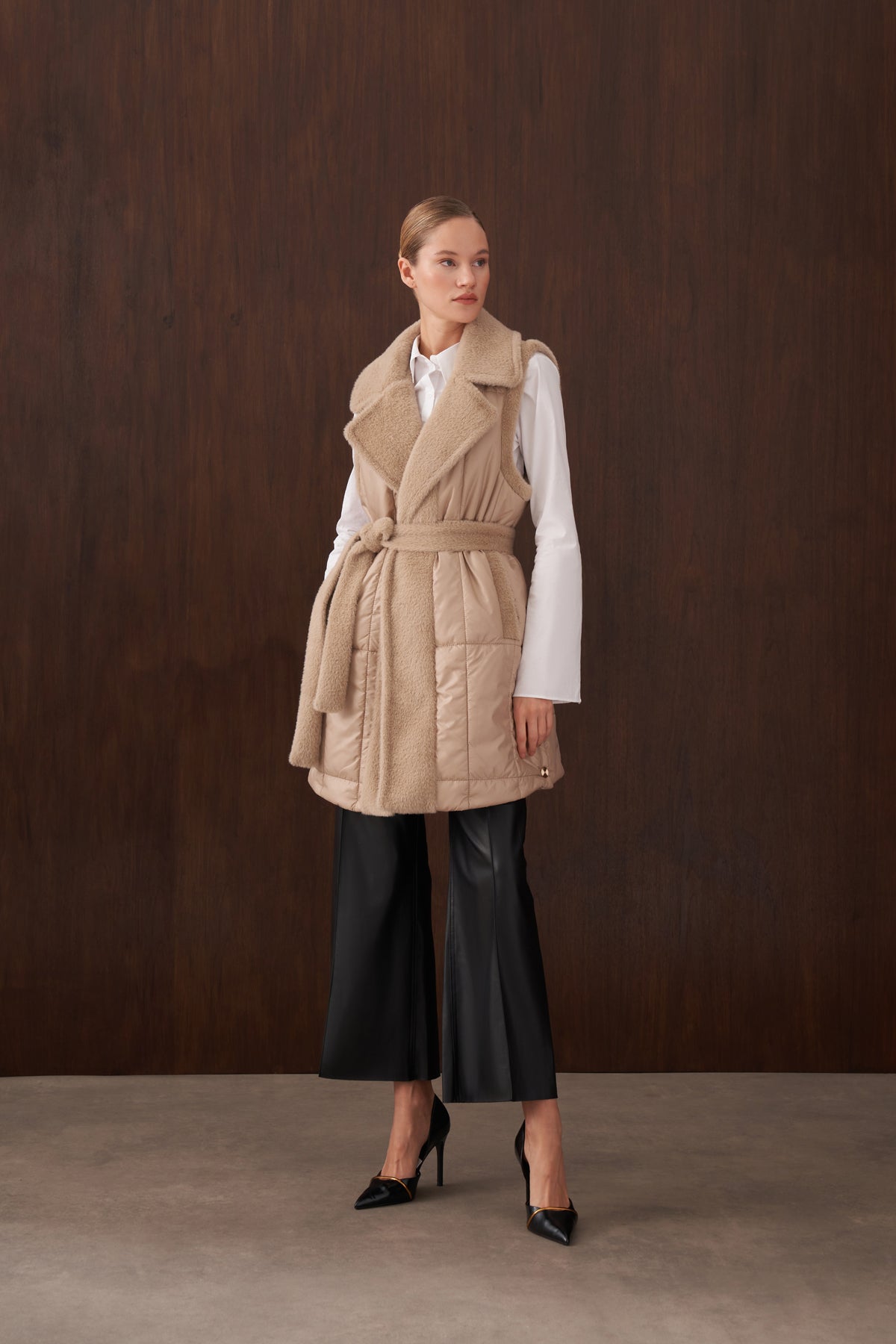 Kapitone ve Angora Kombinli Yelek - koyu bej