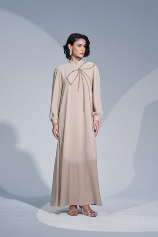 Omuzdan Kurdele Desenli El İşi Taş Detaylı Elbise - bej