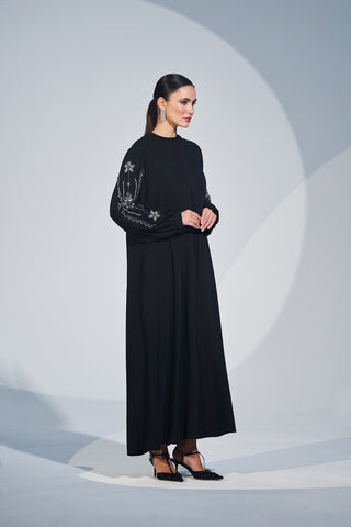 Kol ve Arka El İşi Taş Baskı Detaylı Ferace - siyah