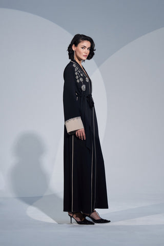 Biye Detaylı Kol ve Omuz El İşi Taş Detaylı Abaya - siyah bej