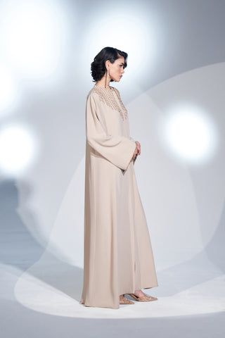 Kol ve Yaka El İşi Boncuk İşleme Detaylı Ferace - bej