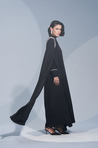 Omuz ve Yaka El İşi Taş İşlemeli Kol Pelerin Detaylı Elbise - siyah