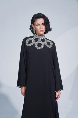 Kol Ucu ve Ön Desen El İşi Taş Detaylı Elbise - siyah