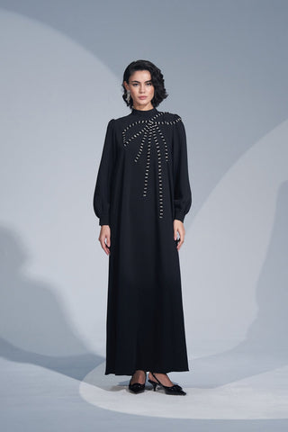 Omuzdan Kurdele Desenli El İşi Taş Detaylı Elbise - siyah