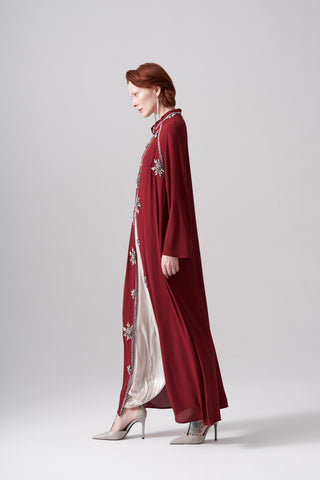 Şerit Taşlı ve Yaprak İşleme Detaylı Abaya - bordo
