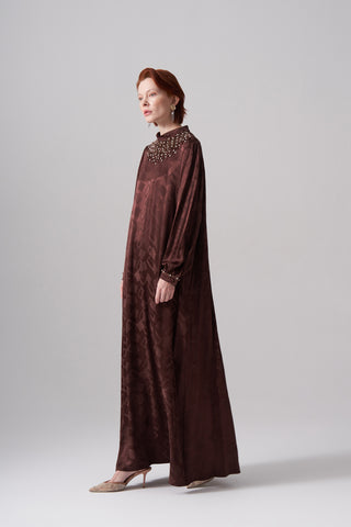 Jakar Desenli Taş İşlemeli Elbise - kahve