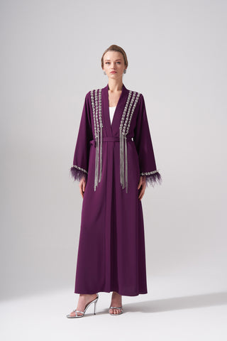 Elişi ve Tüy Detaylı Sallantı Taşlı Abaya - mürdüm