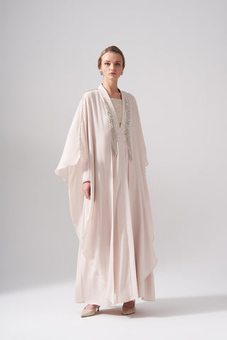 Omuzları Taş İşleme Önü Zincirli Abaya - açık bej