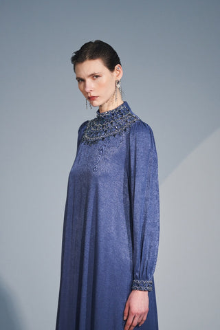 Ön Yaka ve Kol Uçları El İşi Taş Desen Detaylı Elbise - indigo