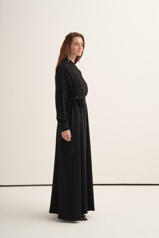 Önü Boncuk İşlemeli Abaya - siyah