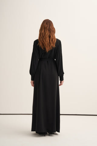 Önü Boncuk İşlemeli Abaya - siyah