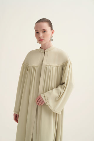 Önü ve Kolları Büzgülü Boncuk İşlemeli Abaya - mimoza