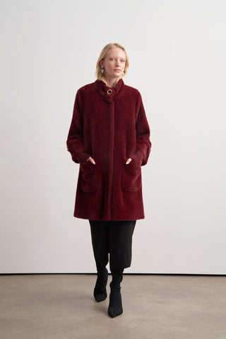Kolu ve Yakası Çıtçıt Aksesuarlı Angora Kısa Kaban - bordo