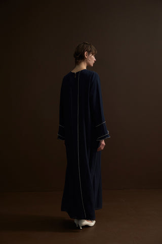 Omuzdan Aşağı Taşlı Şifonlu Elbise - lacivert