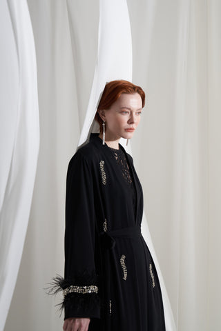 Tüy ve Elişi Detaylı Abaya - siyah