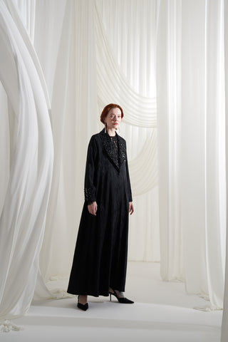 Jakar Desenli Yakası Taş İşlemeli Abaya - siyah