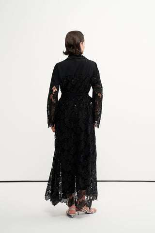 Nakış İşleme Detaylı Ceket Yaka Abaya