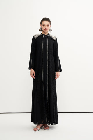 Ön Patı ve Omuzları Boncuk İşlemeli Abaya - siyah