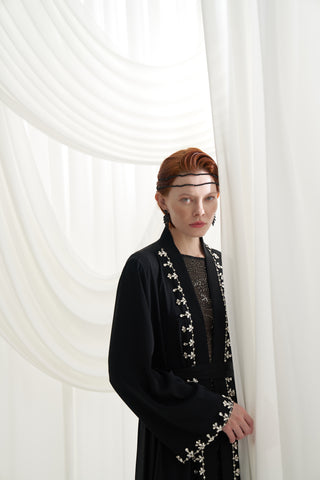 Kolları ve Ön Bant Elişi Detaylı Abaya - siyah