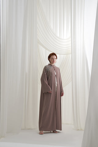 Tek Omuz Elişi Detaylı Reglan Kol Abaya - bej