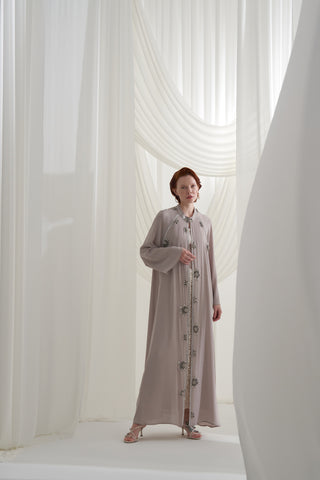 Şerit Taşlı ve Yaprak İşleme Detaylı Abaya - taş