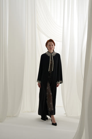 Kolları ve Yakası Elişi Detaylı Reglan Kol Abaya - siyah