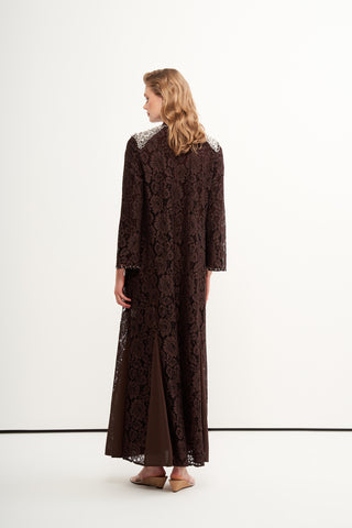 Ön Patı ve Omuzları Boncuk İşlemeli Abaya - kahve