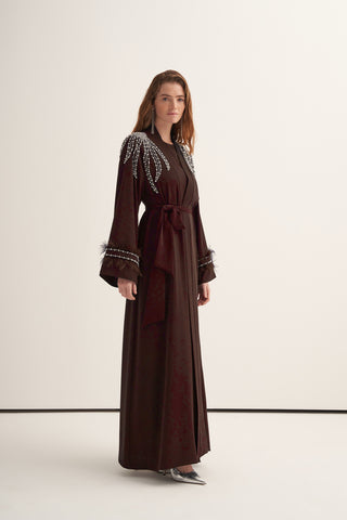 Kol Uçları Tüy Detaylı ve Taş İşlemeli Abaya - kahve