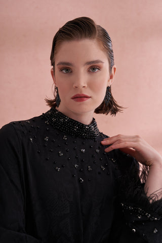 Taş ve Tüy Detaylı Jakarlı Elbise - siyah